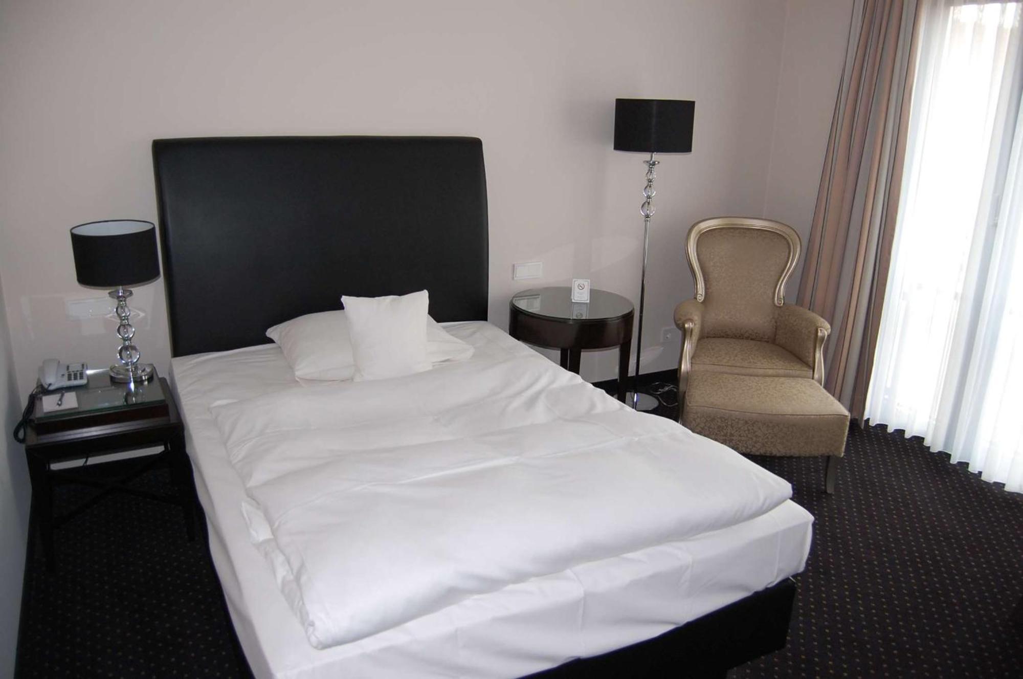 Hotel & Restaurant Schoenau Peine Buitenkant foto