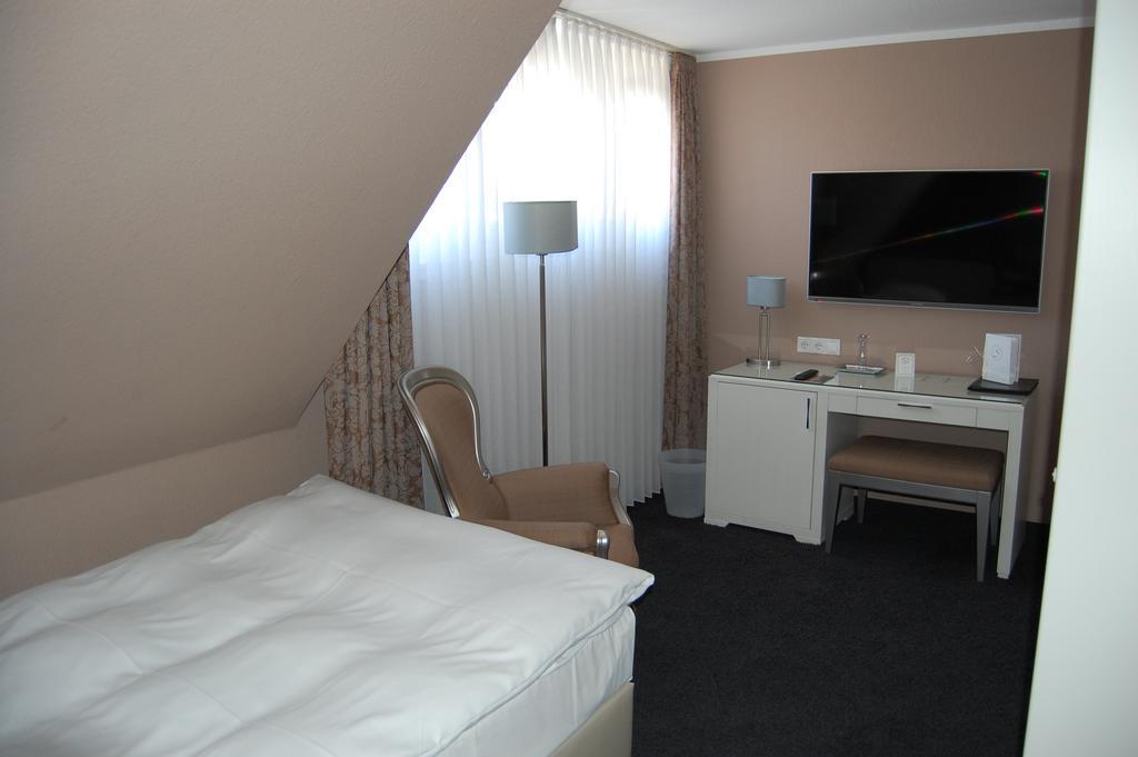 Hotel & Restaurant Schoenau Peine Buitenkant foto
