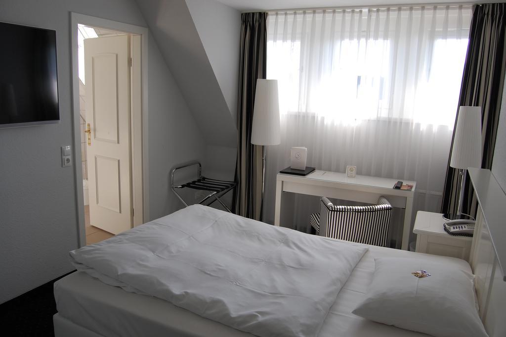 Hotel & Restaurant Schoenau Peine Buitenkant foto
